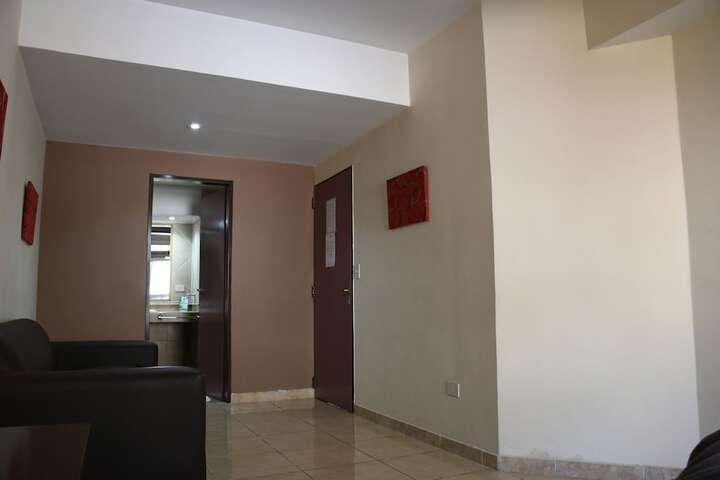 Room 18 of 76