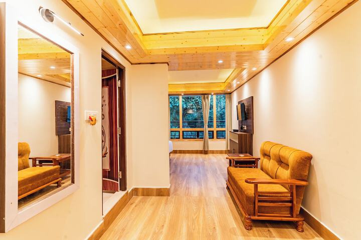 Room 21 of 41