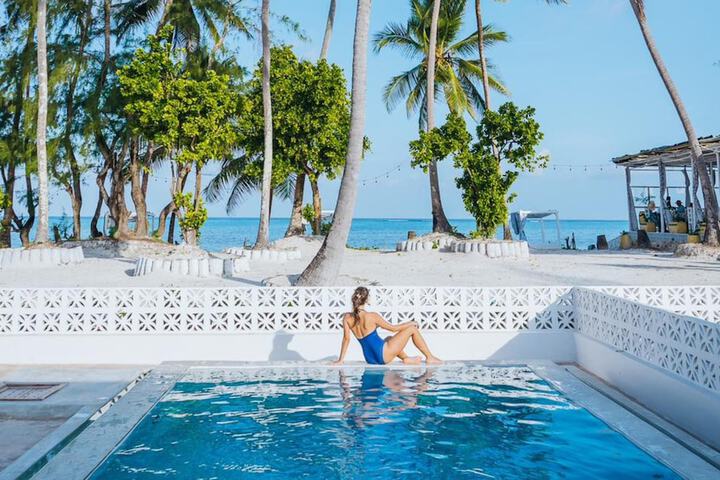 Orient Beach Hotel in Bwejuu