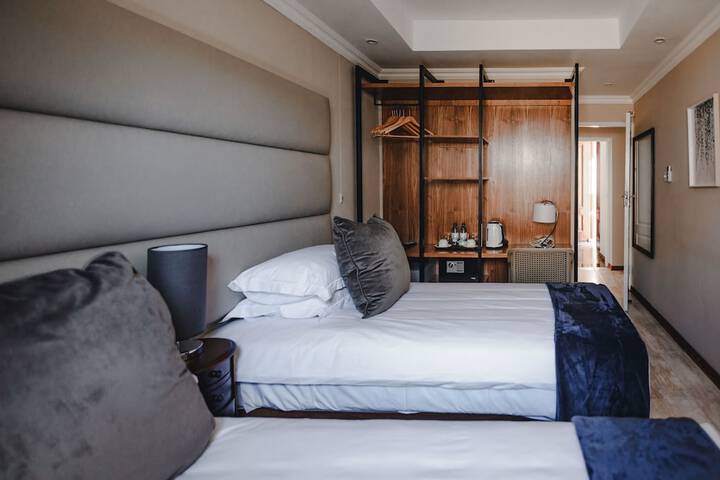 Room 16 of 51