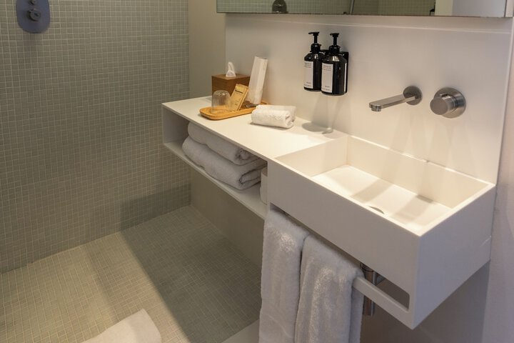 Clean Restrooms