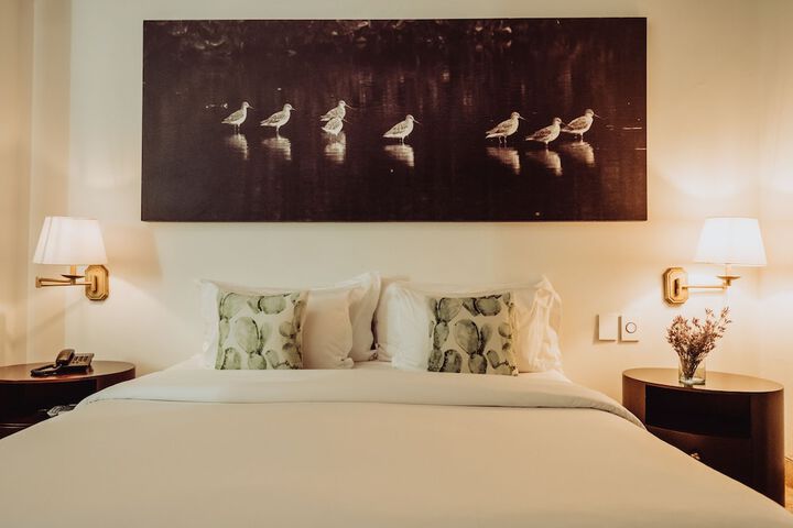 Room 15 of 65
