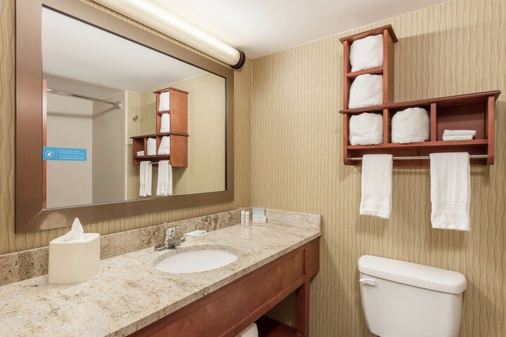 Room 19 of 29