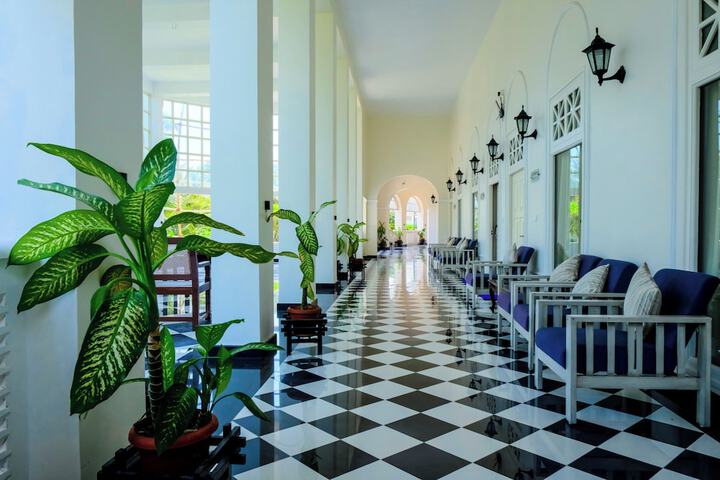 Hotel 70 of 70