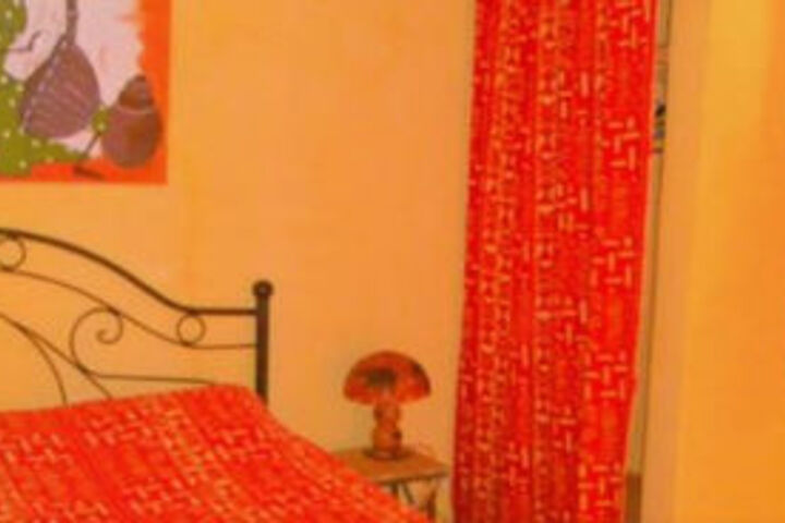 Room 13 of 42