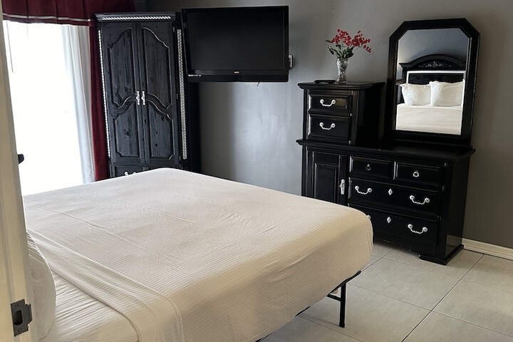 Room 14 of 29
