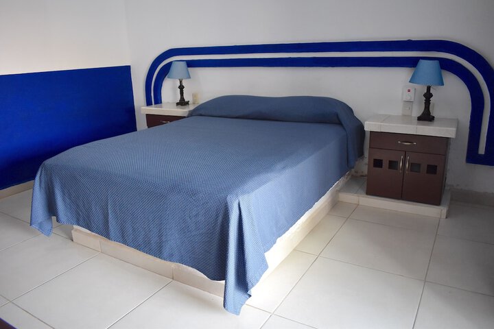 Room 26 of 75