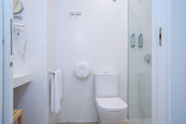 Clean Restrooms