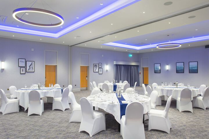 Wedding/Banquet 31 of 56