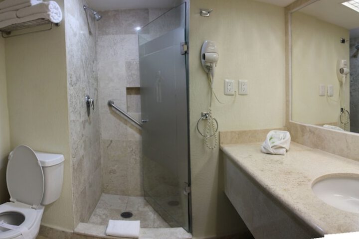 Clean Restrooms