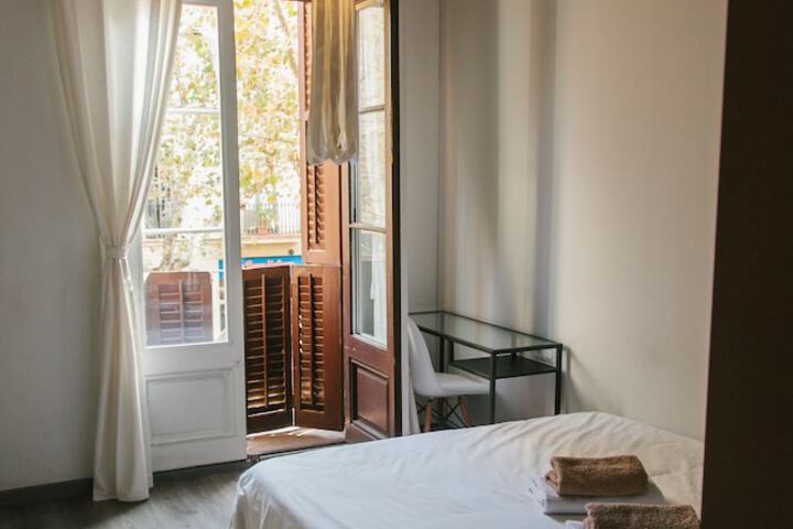 Room 20 of 38