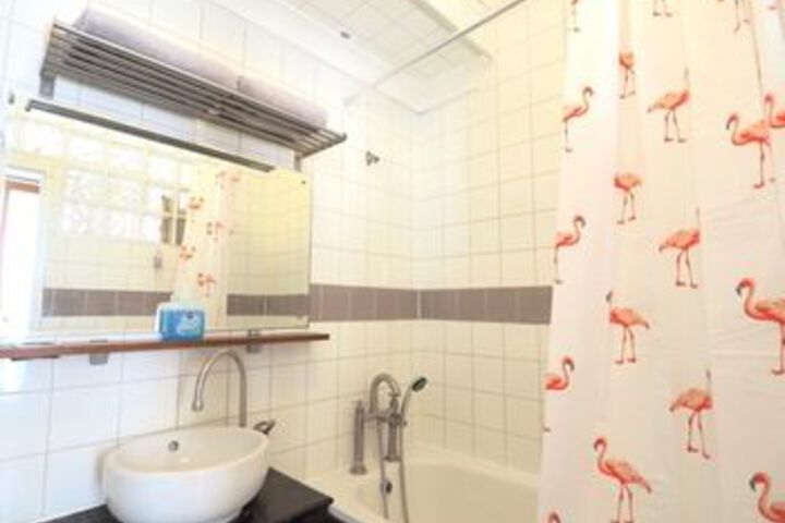 Room 45 of 96