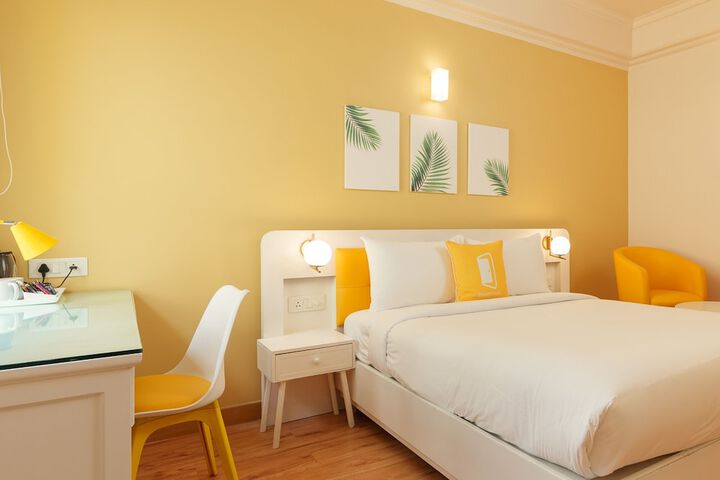 Room 12 of 26