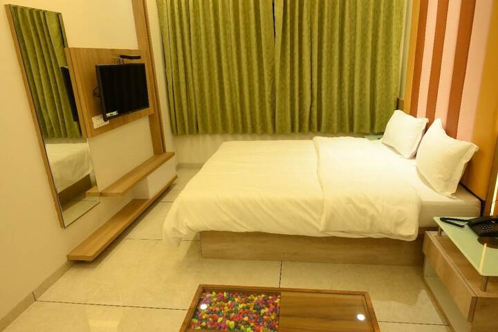 Room 14 of 46