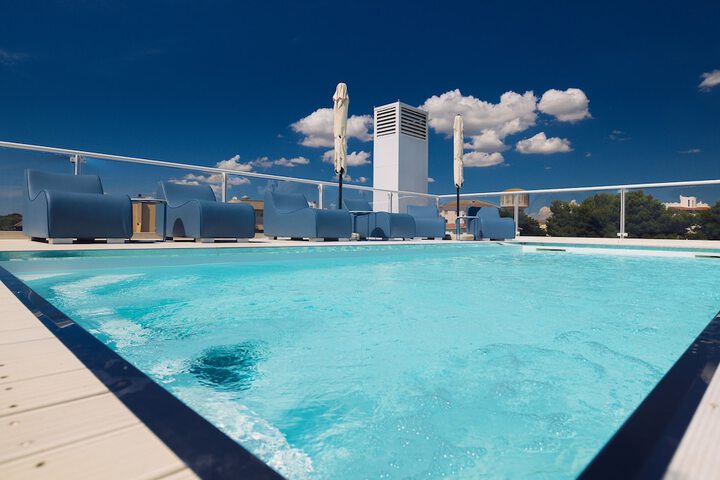 Hotel with swimming pool in Marinella di Selinunte in Castelvetrano