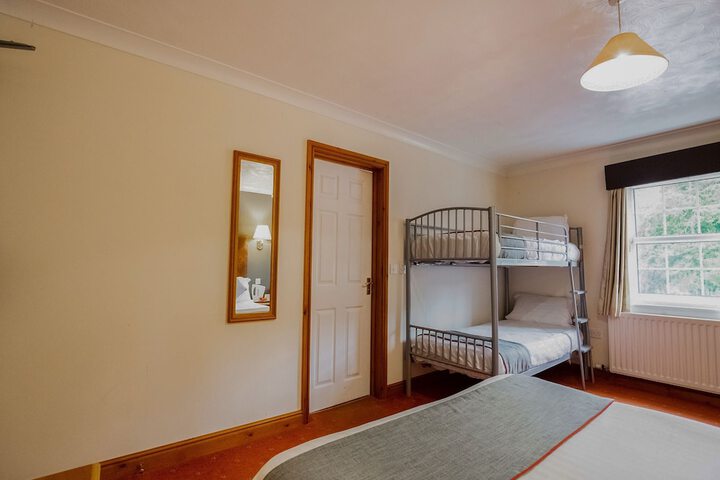 Room 80 of 134