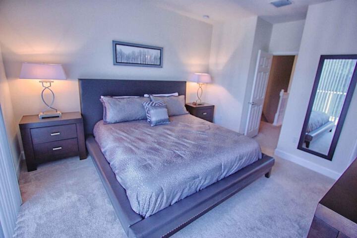 Room 5 of 47