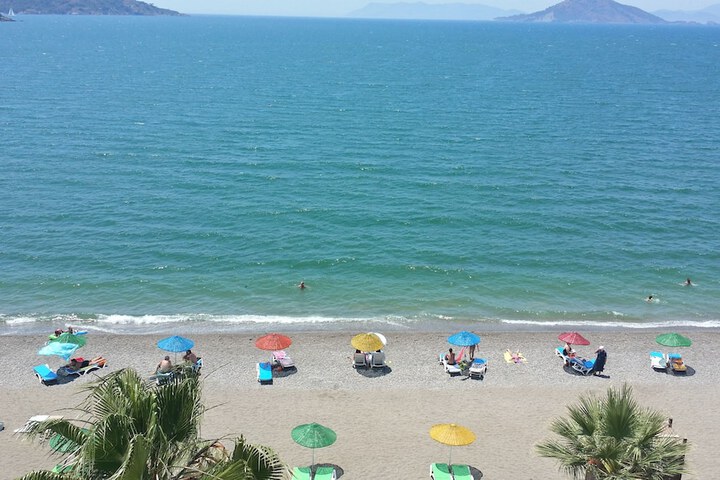 Beach 57 of 66