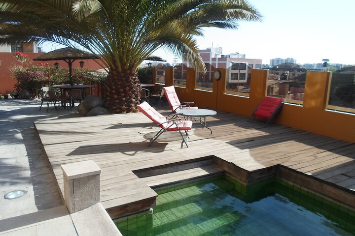 Sundeck 32 of 33