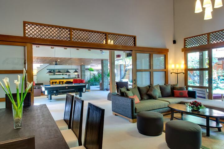 Hotel Interior 4 of 83