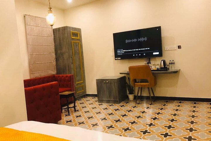 Room 95 of 167