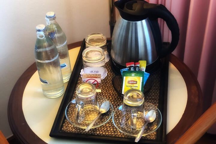 Breakfast/Coffee Service 9 of 39