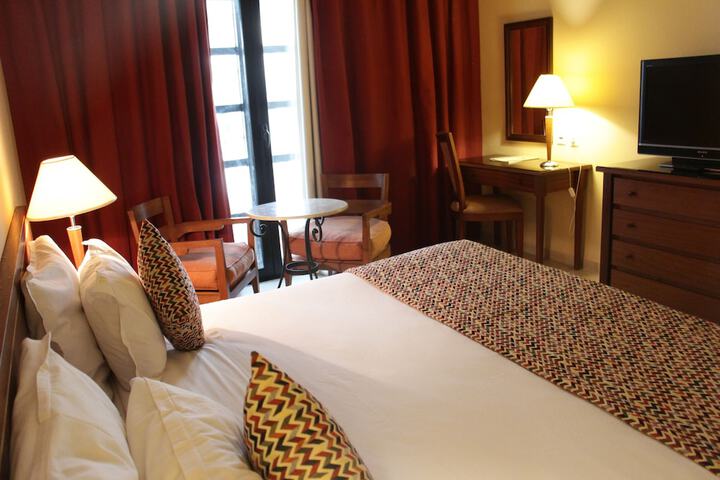 Room 23 of 46