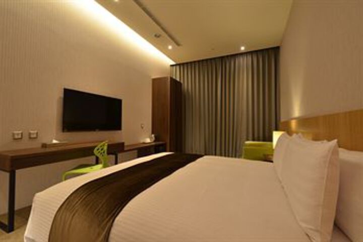Room 29 of 72
