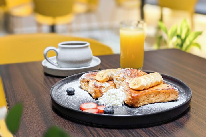Breakfast/Coffee Service 34 of 37