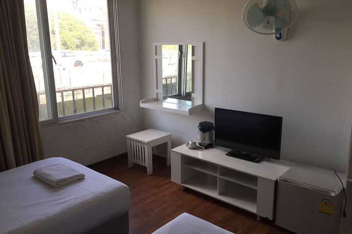 Room 57 of 130