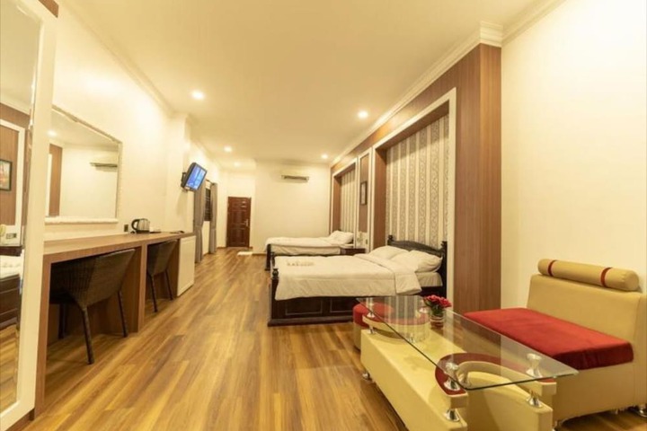 Room 8 of 39