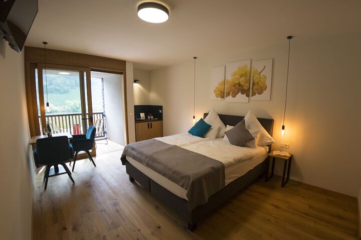 Room 4 of 46