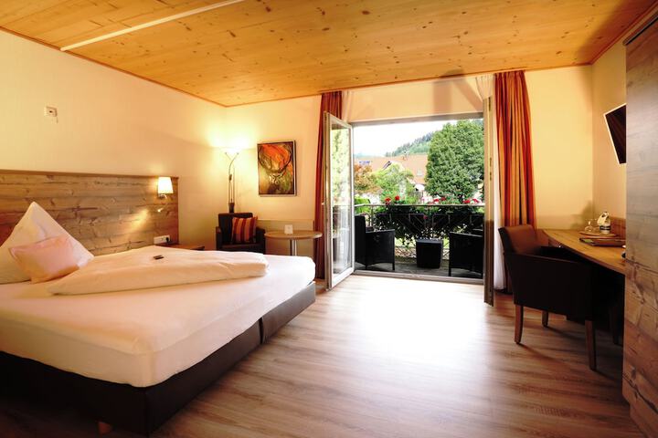Room 14 of 34