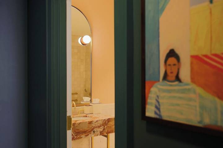 Room 41 of 72
