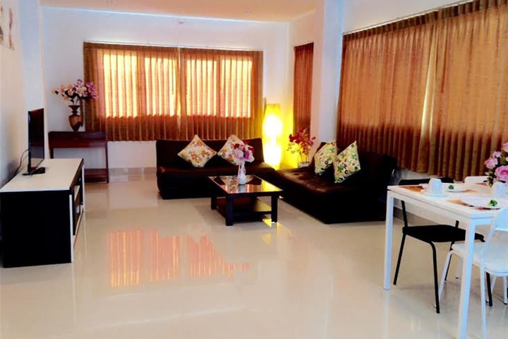 Room 106 of 147
