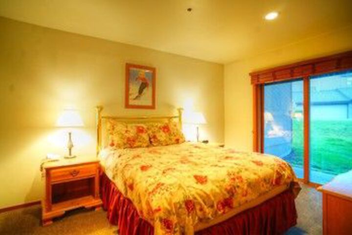 Room 15 of 32