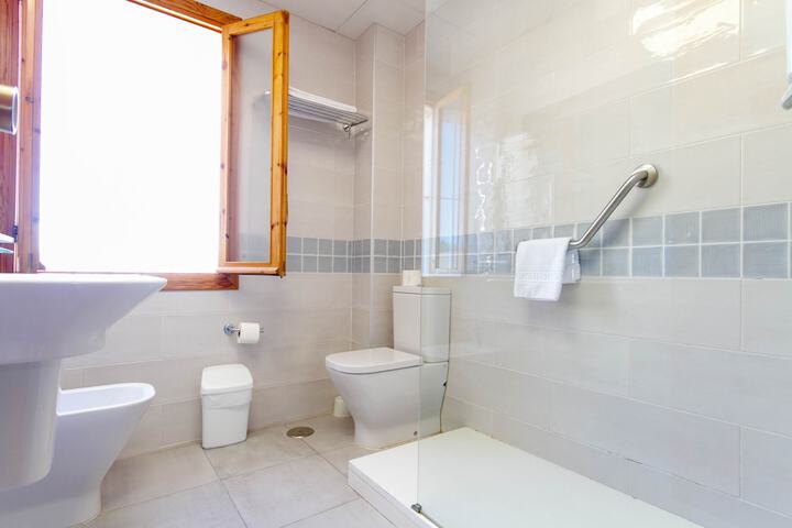 Bath Interior