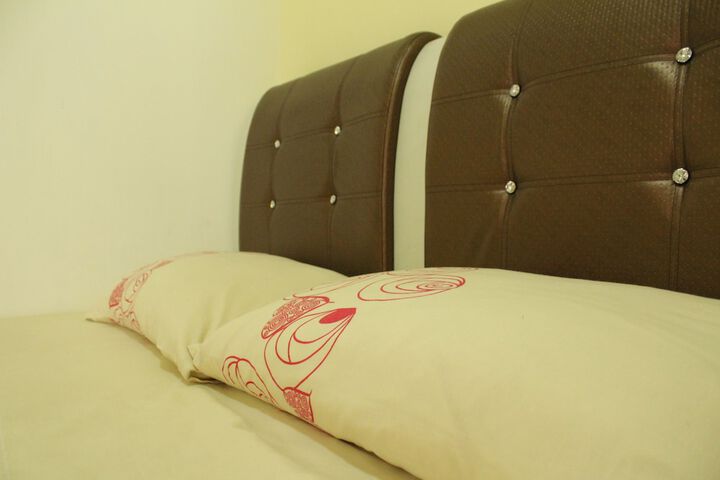 Room 3 of 69