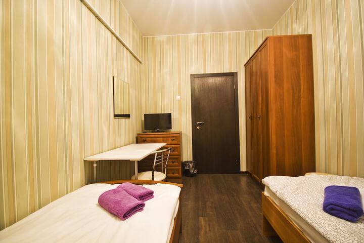 Room 18 of 19