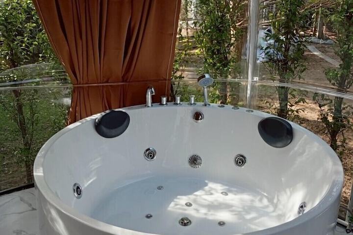 V20boutique Jacuzzi Hotel