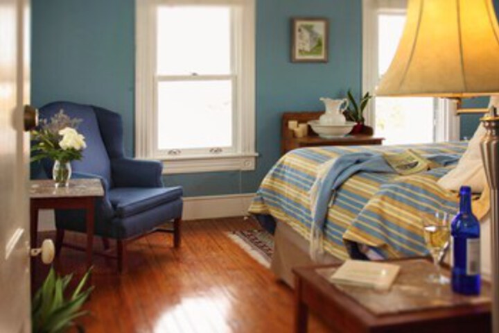 Room 51 of 65