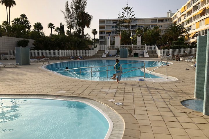Pools & Facilities