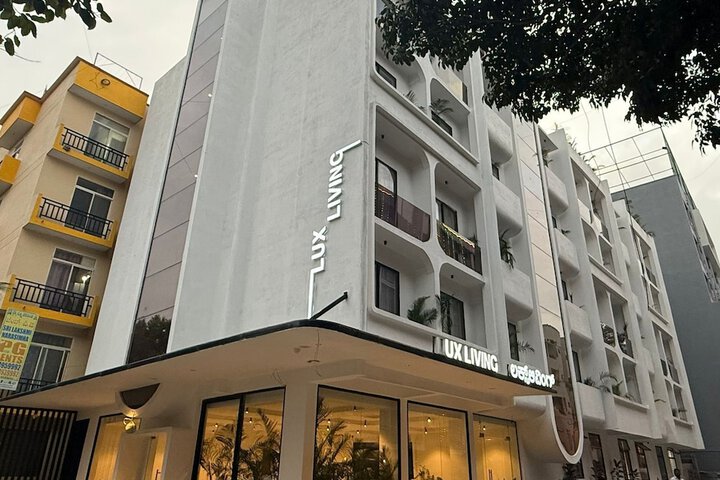 Hotel 55 of 56