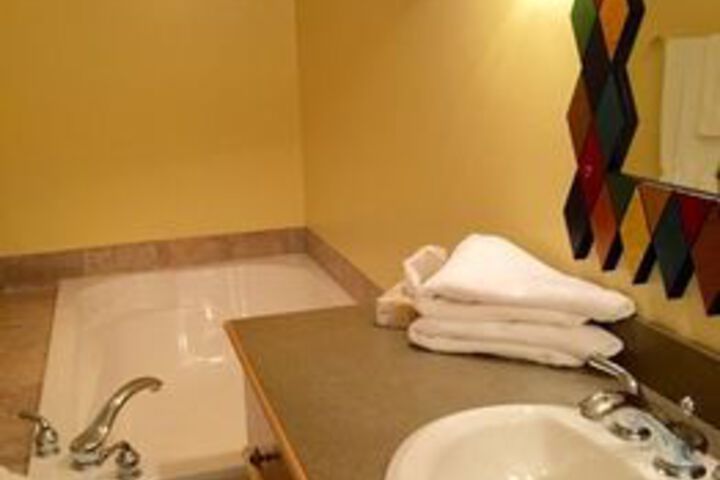 Room 5 of 29