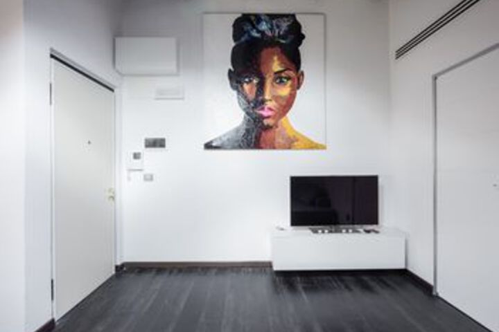 Room 5 of 14