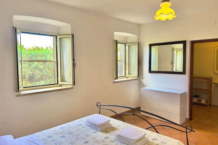 Room 2 of 59