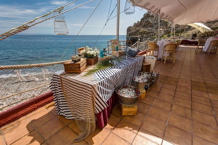 Dining Photos