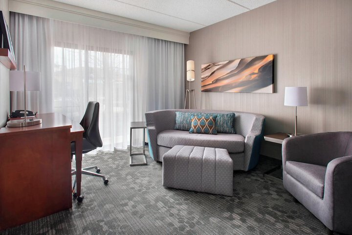Room 16 of 43