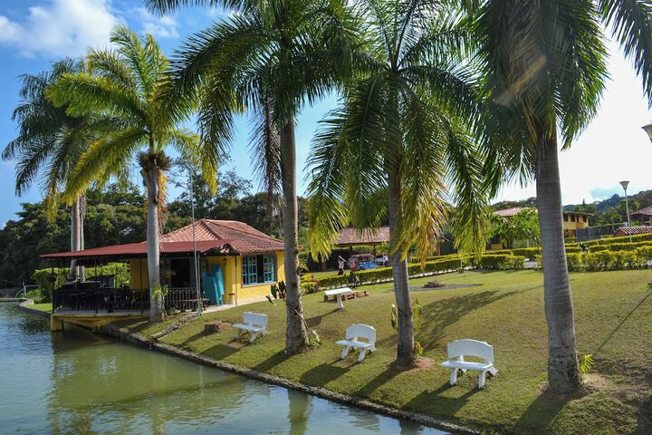 Hotel 157 of 178