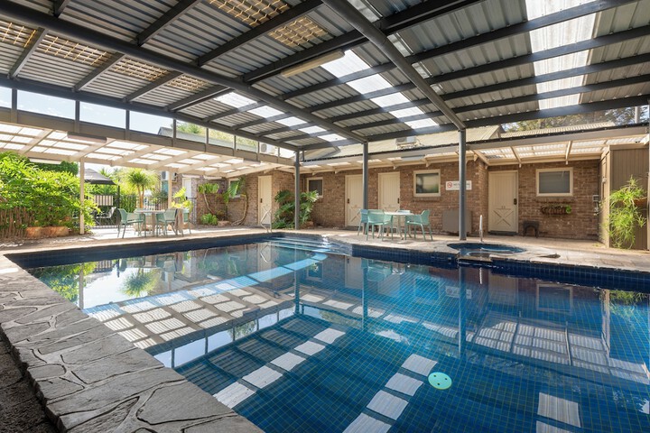 Hotel with Pool